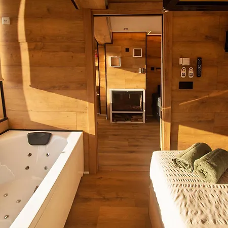 Snowgranada Snow Jacuzzi Апартаменти