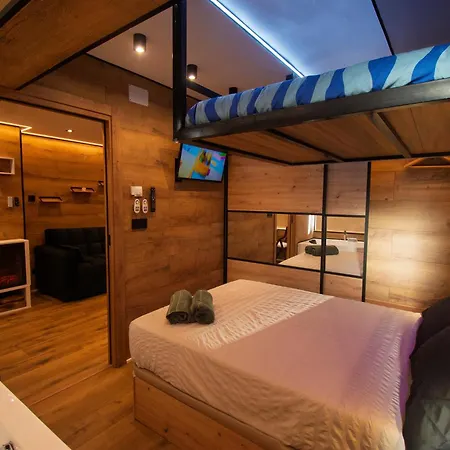 Snowgranada Snow Jacuzzi Apartment