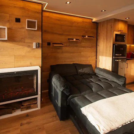 Апартаменти Snowgranada Snow Jacuzzi *