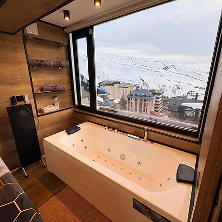 Snowgranada Snow Jacuzzi Sierra Nevada