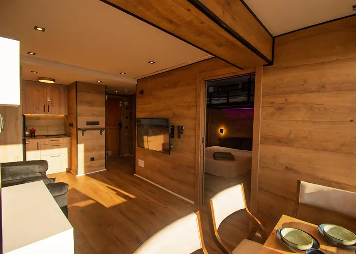 Snowgranada Snow Jacuzzi